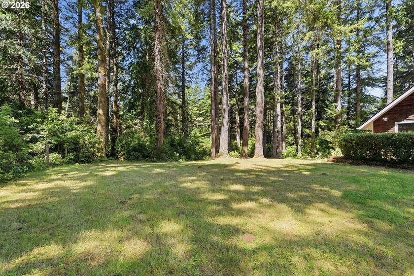 The epitome of an Oregon home - tucked away at the end of a long - photo 41