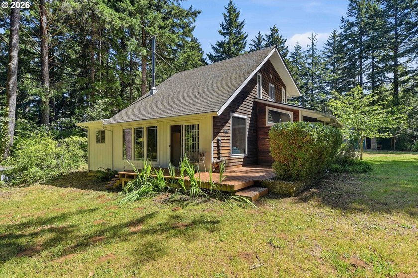 The epitome of an Oregon home - tucked away at the end of a long - photo 43