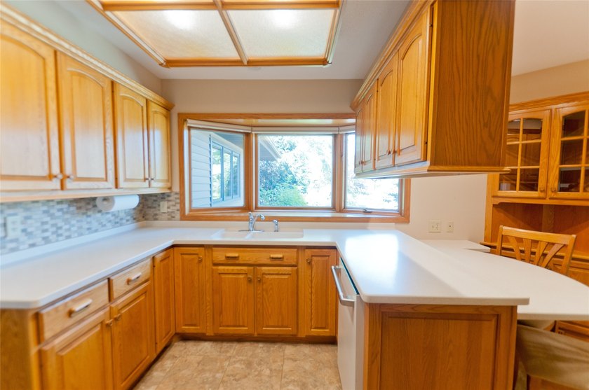 Enjoy 460' of Red Cedar River frontage with quick access to Rice - photo 36