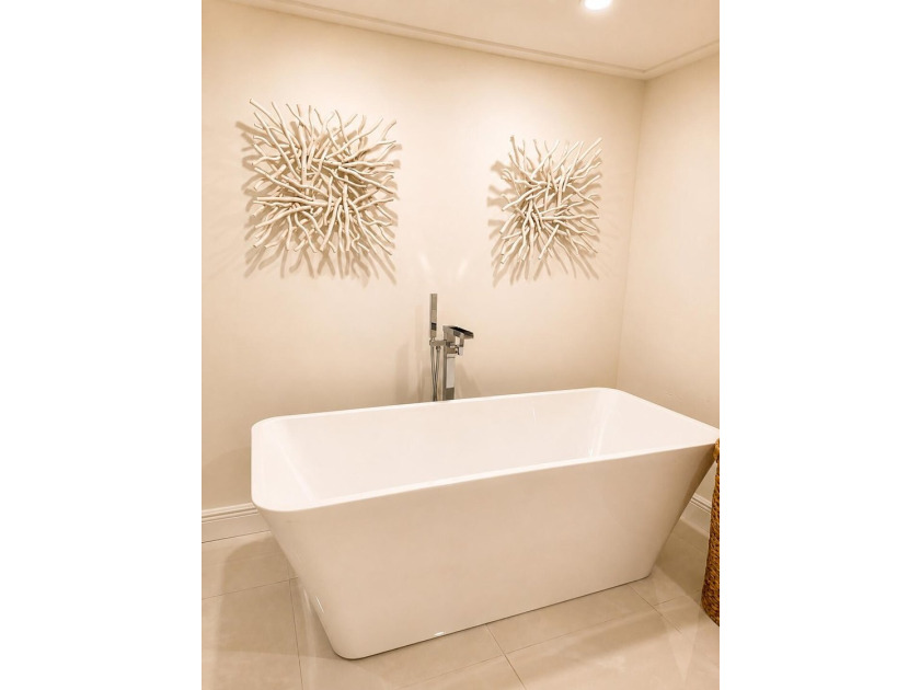 Welcome to Promenade at Boca Pointe. Beautifully renovated and - photo 12