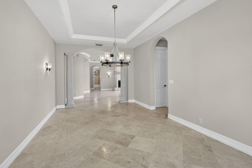 Located on a private cul-de-sac lakefront lot in the exclusive - photo 6