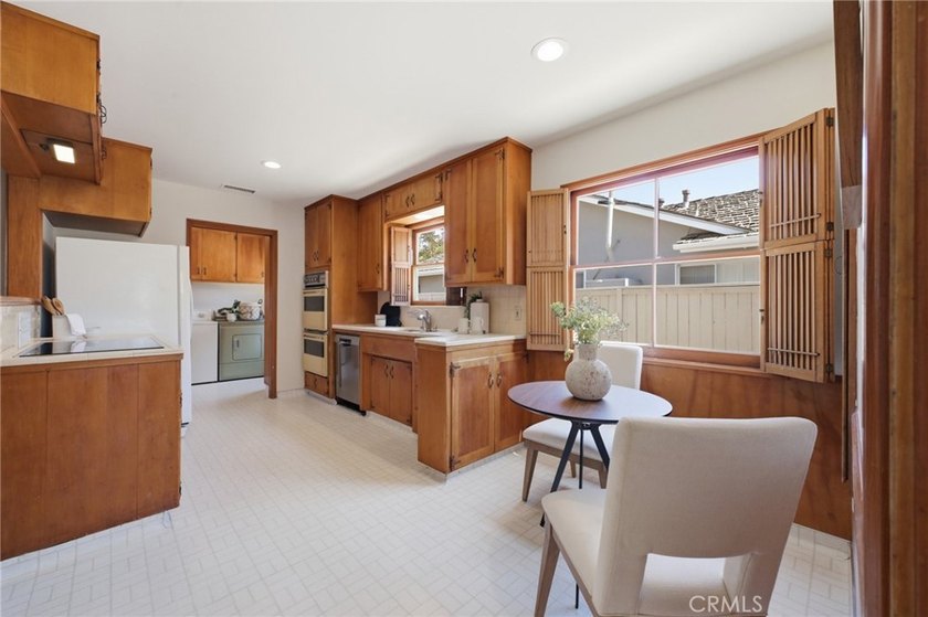 Thanks for checking out 2309 N. Louise, a lovingly preserved - photo 18