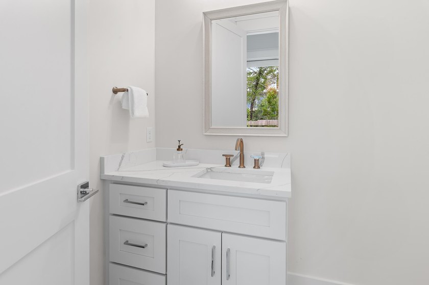 Prominently positioned just moments from the renowned turquoise - photo 26