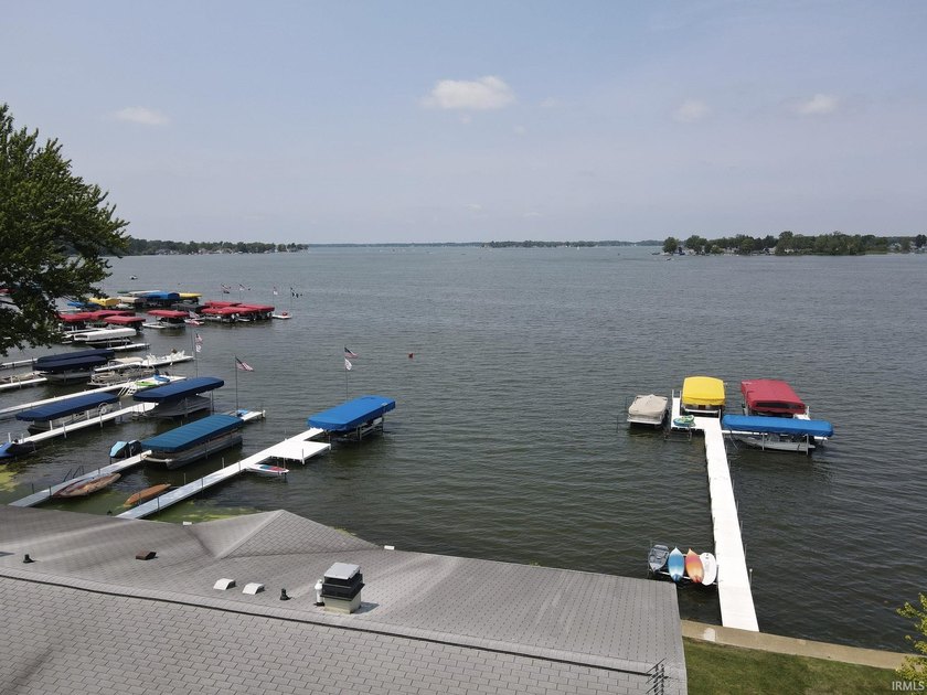 Enjoy lake living at its best in this charming 2-bedroom condo - photo 3