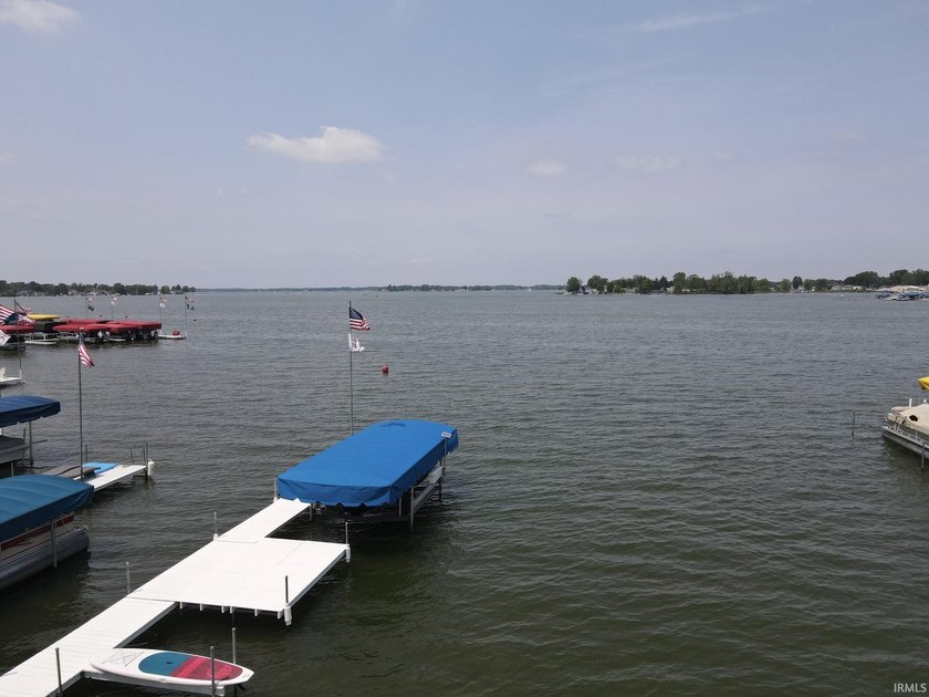 Enjoy lake living at its best in this charming 2-bedroom condo - photo 5