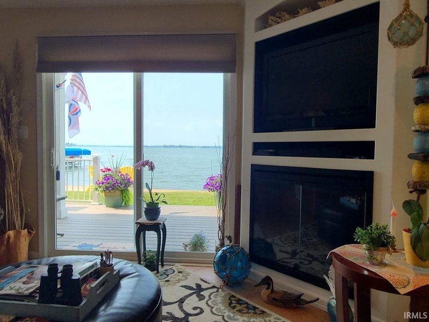 Enjoy lake living at its best in this charming 2-bedroom condo - photo 8