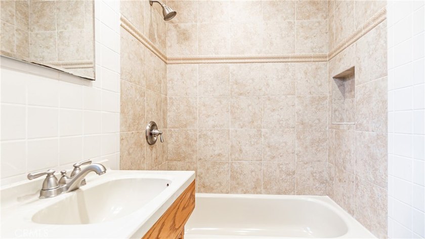 Welcome to prestigious 5449 E. Fairbrook St, Long Beach, CA - photo 19