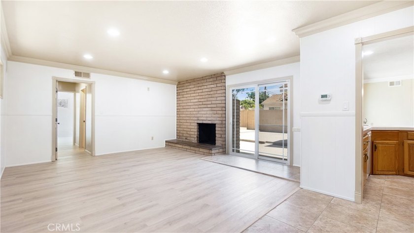 Welcome to prestigious 5449 E. Fairbrook St, Long Beach, CA - photo 26