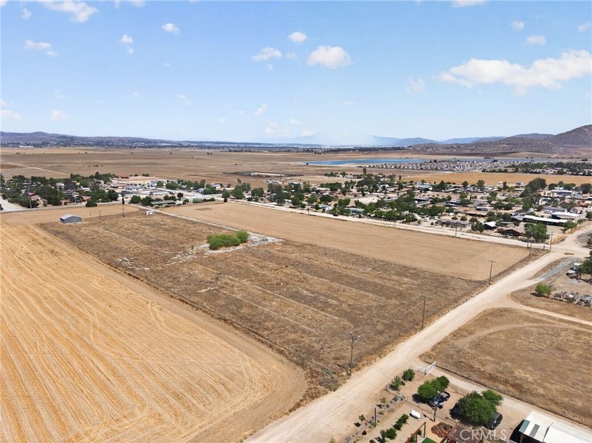 Unbelievable Opportunity on 18.6 Acres! Endless possibilities - photo 12