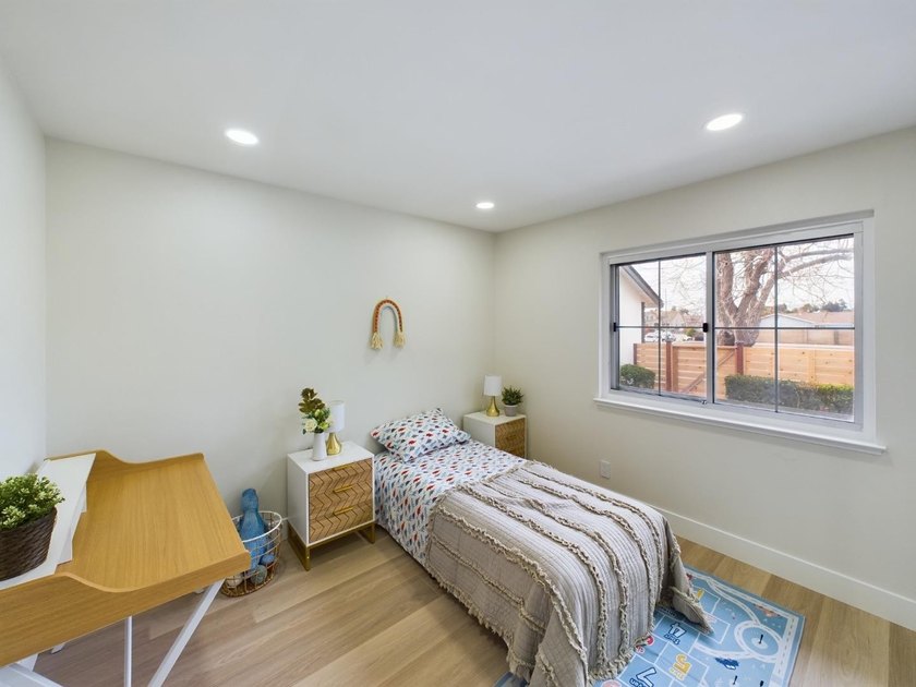 Incredible Newly Remodeled Home in an Easy Commute Location! You - photo 13