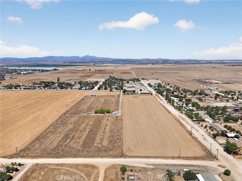 Unbelievable Opportunity on 18.6 Acres! Endless possibilities - photo 17