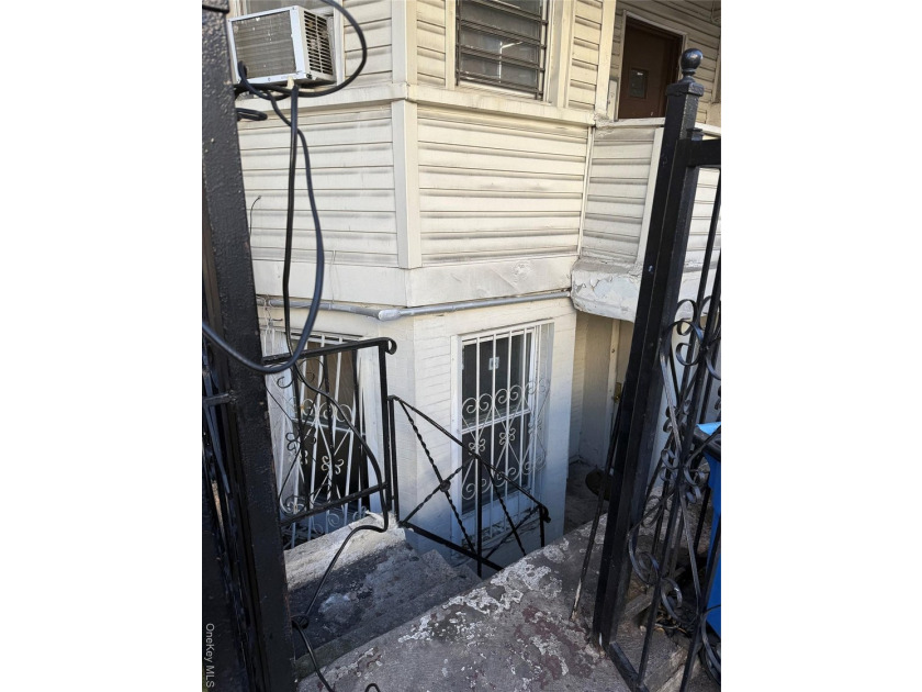 Welcome to 1124 Fox Street, a well-maintained 4-family brick - photo 3