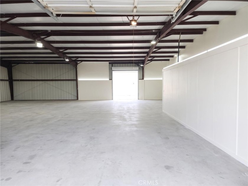 Unbelievable Opportunity on 18.6 Acres! Endless possibilities - photo 31