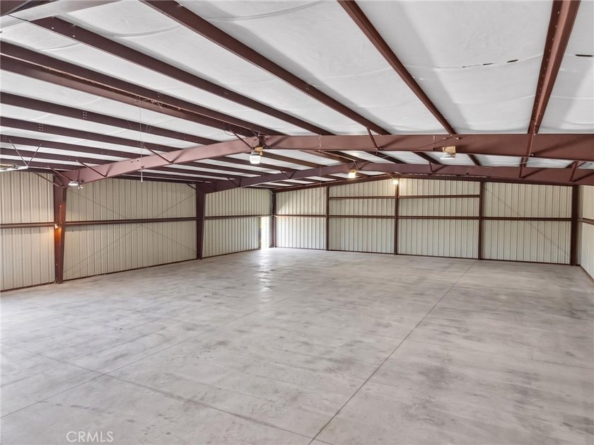 Unbelievable Opportunity on 18.6 Acres! Endless possibilities - photo 32