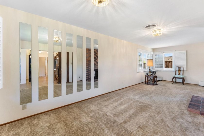 Classic single-story home in the highly sought-after Strawberry - photo 12