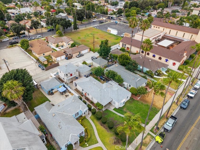 One of those investment opportunities in Santa Ana that has - photo 15