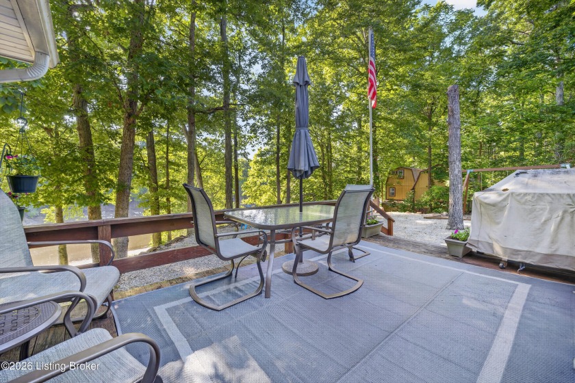 Amazing Lake views! HUGE Pole Barn on 5 acres! - photo 23