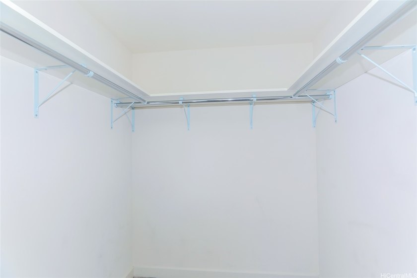 Outstanding investment opportunity with immediate rental income - photo 12