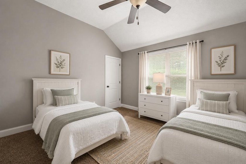 THIS HOME IS MOVE IN READY...All it is missing is you! This - photo 13