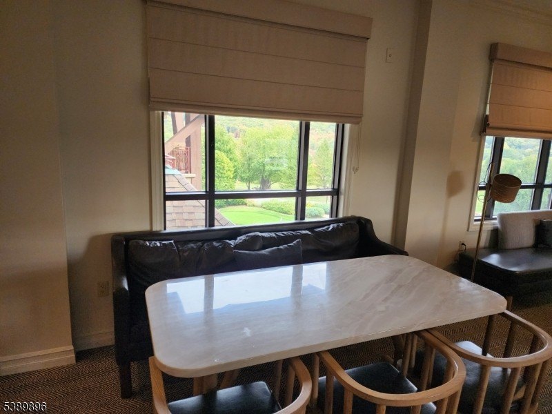 Gorgeous Two Bedroom Condo At Grand Cascades Lodge!! Completely - photo 32