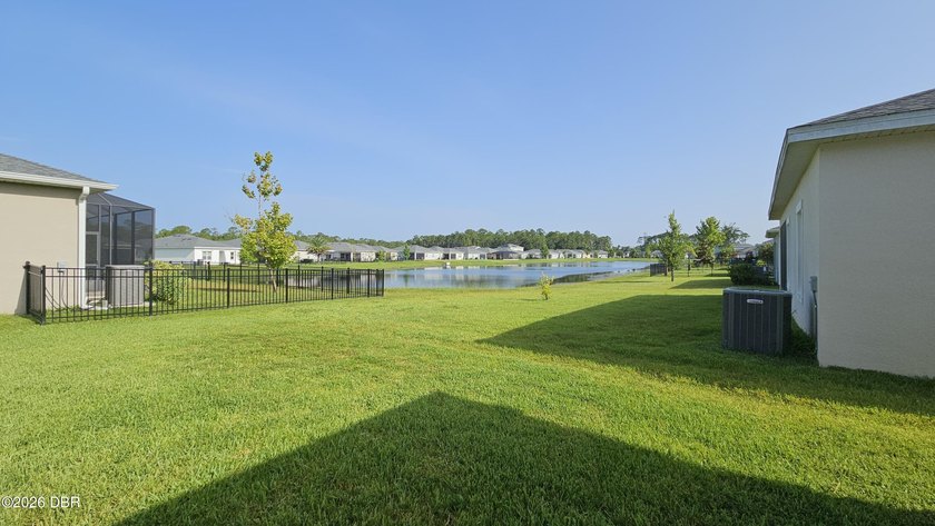 Move-in ready and built with today's lifestyle in mind, this - photo 4