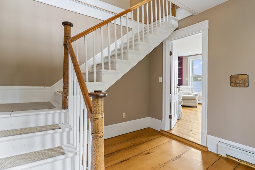 Welcome to 15 Church Lane, Phippsburg ~ This 3 bedroom 3 bath - photo 27