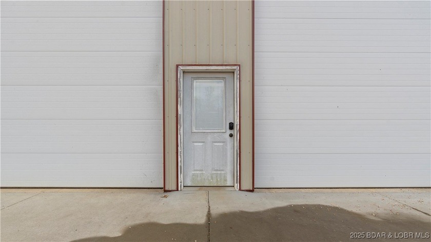 Discover this exceptional 4,000 sq ft - photo 28
