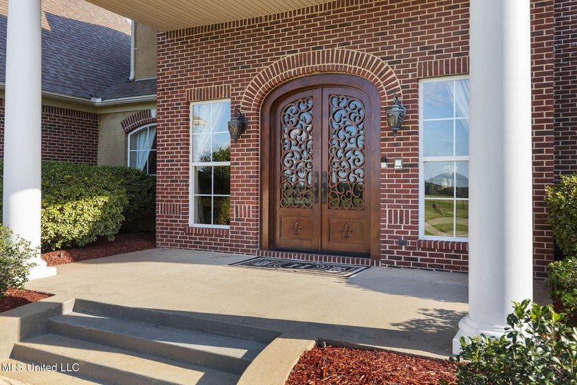 Welcome to 3375 N. Ratliff Road - A Distinguished Hinds County - photo 9