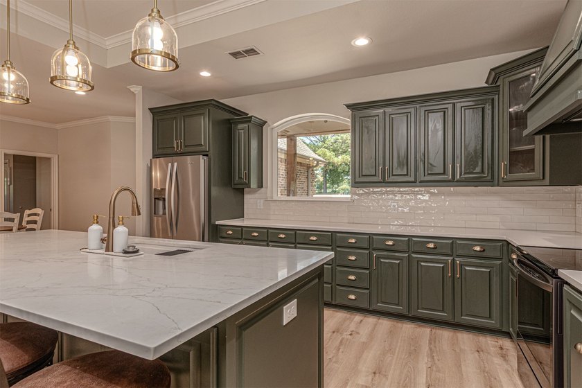 Lake Tawakoni Waterfront Living at Its Finest! Enjoy - photo 9