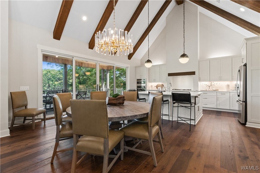 This stunning 4-year-old custom home on Lake Tuscaloosa offers - photo 20