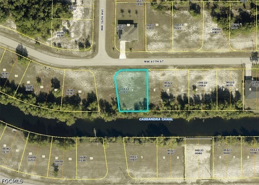 Build your dream home on this vacant freshwater canal lot in NW - photo 3