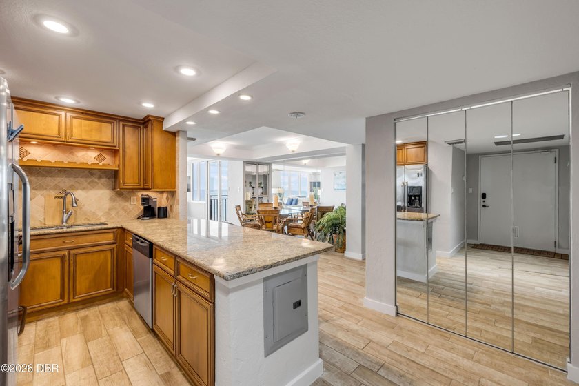 Direct oceanfront condo home with breathtaking ocean views can - photo 8