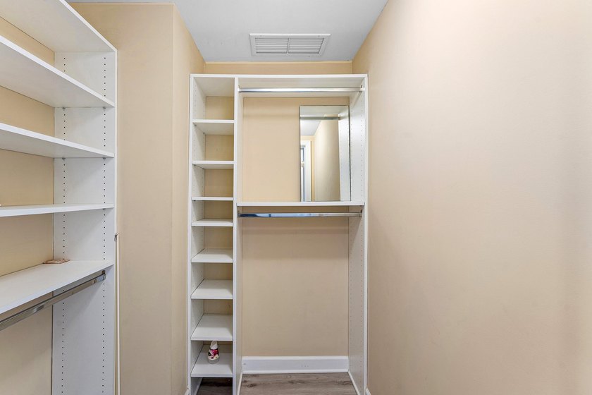 6th floor 2BR + bonus room/den, 2BA condo with east/sunrise - photo 27