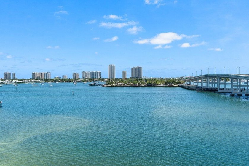 6th floor 2BR + bonus room/den, 2BA condo with east/sunrise - photo 37
