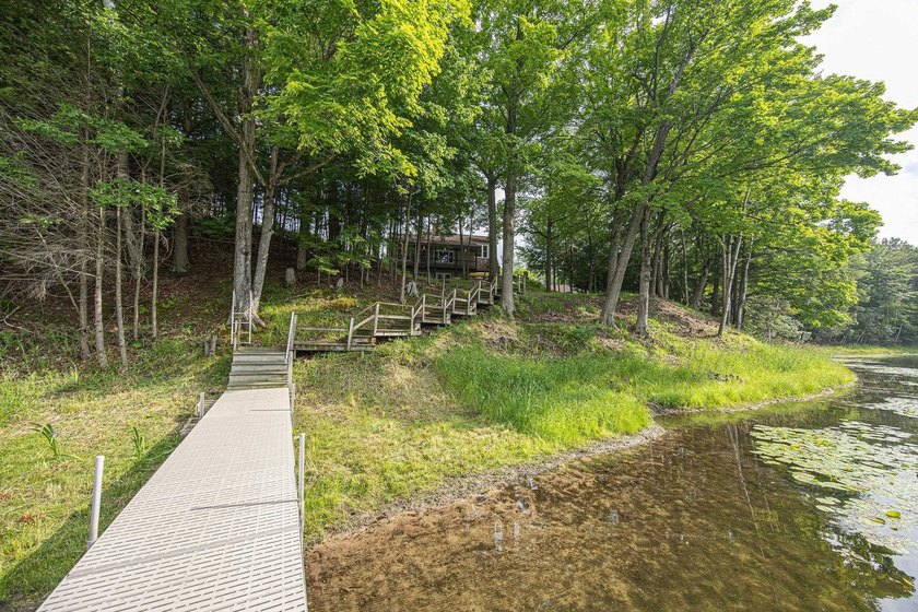 Welcome to your private Northwoods retreat on beautiful Finnegan - photo 5