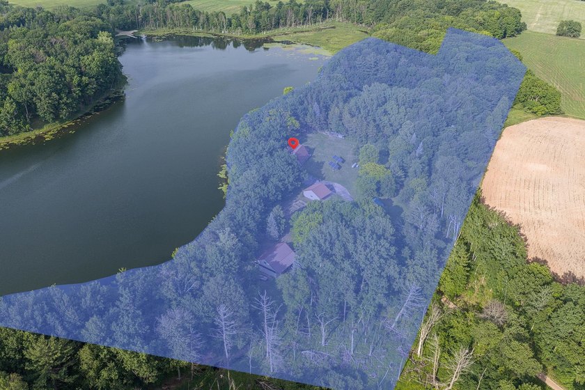 Welcome to your private Northwoods retreat on beautiful Finnegan - photo 6
