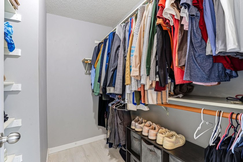 Welcome to this 4 bed 3 bath home offering abundant space for - photo 19