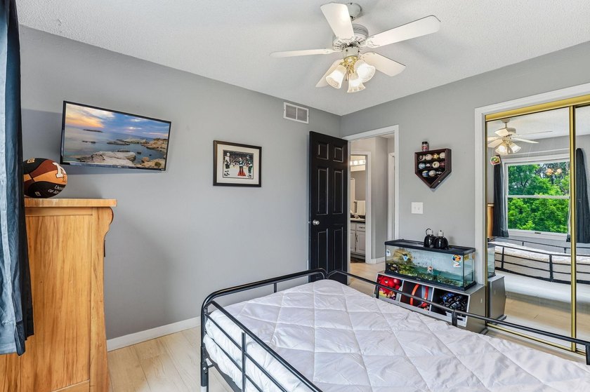 Welcome to this 4 bed 3 bath home offering abundant space for - photo 22