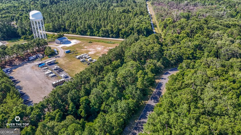 Looking for the perfect place to build your dream home? Look no - photo 4