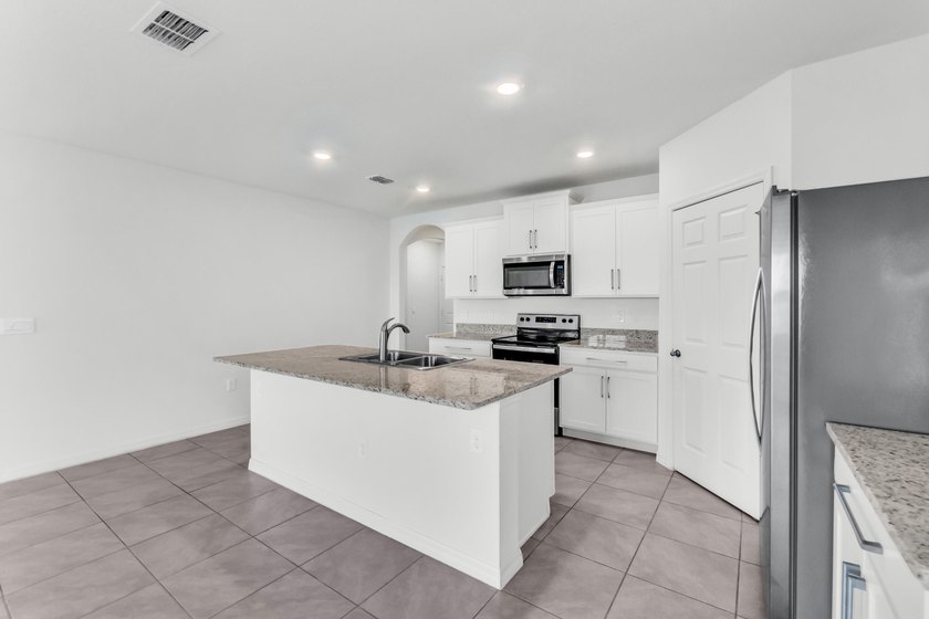 Discover WATERFRONT living in Cypress Bay Preserve! BUILT IN - photo 25