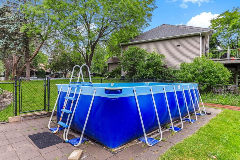 Welcome to this 4 bed 3 bath home offering abundant space for - photo 39