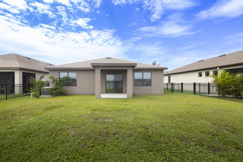 Discover WATERFRONT living in Cypress Bay Preserve! BUILT IN - photo 45