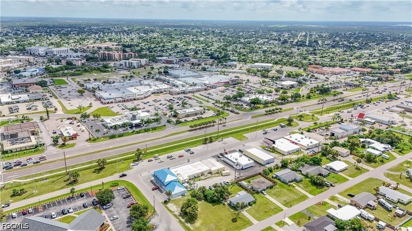 Prime investment opportunity on U.S. 41 southbound, a - photo 4