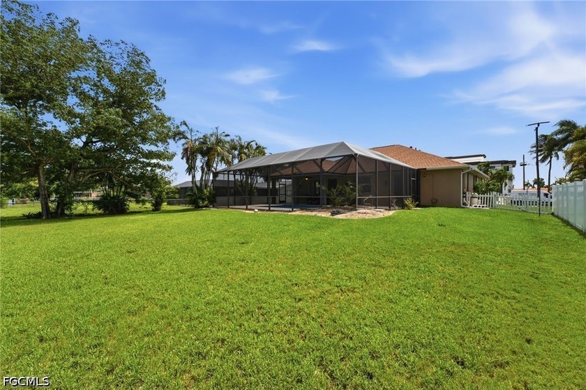 Experience the best of Southwest Florida living in this - photo 4