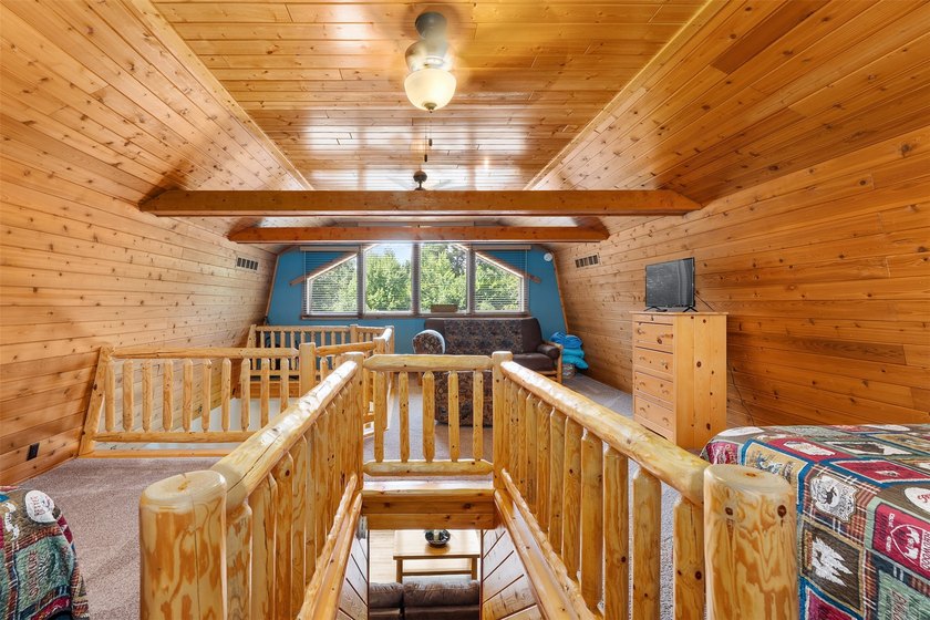 Experience the joy of lakeside living in this beautifully - photo 18