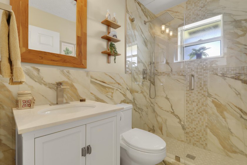 Must see to Believe!! Upgraded 3/2/2 with screened in pool, 2025 - photo 28