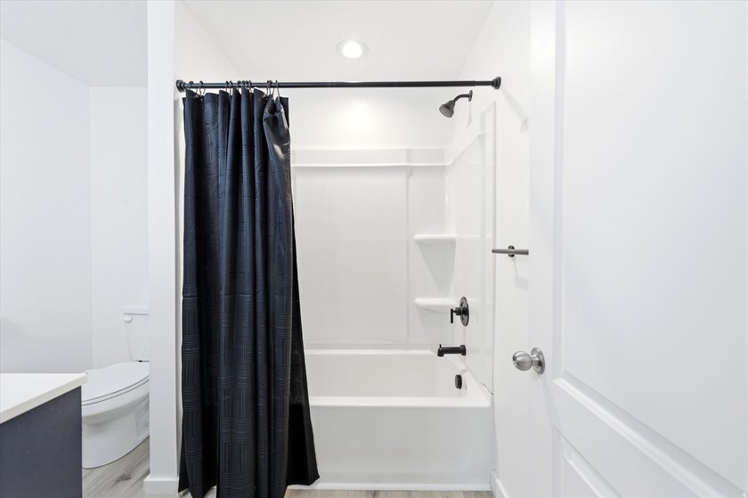 Better than New &amp; So Clean! Move-In and Relax! This Beautiful - photo 32