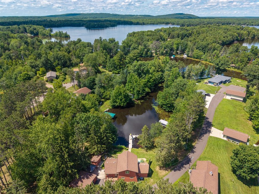 Experience the joy of lakeside living in this beautifully - photo 33