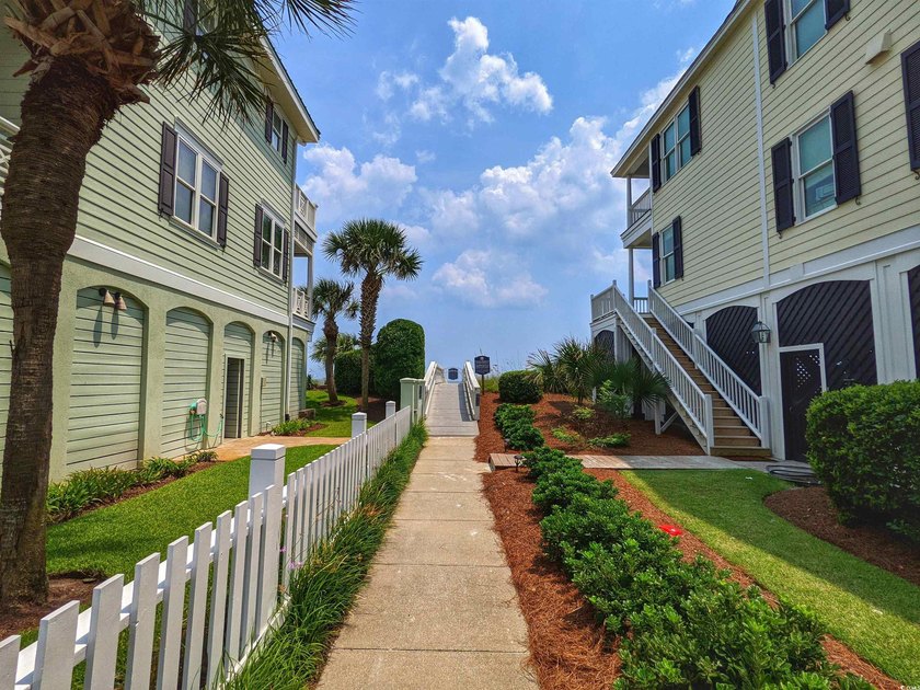 Discover coastal living at its finest at 10 Sea Oats Circle - photo 8