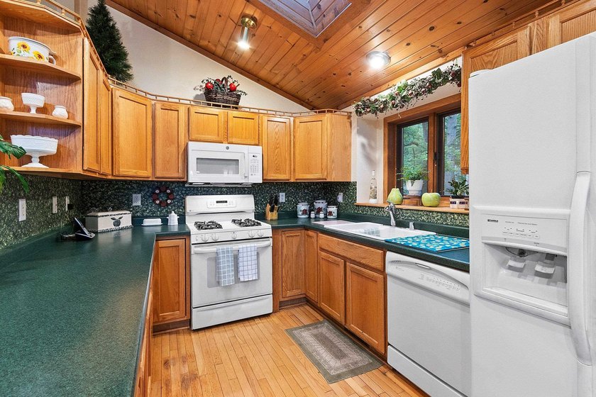 Townsend to this beautiful waterfront home on desirable Boot - photo 7